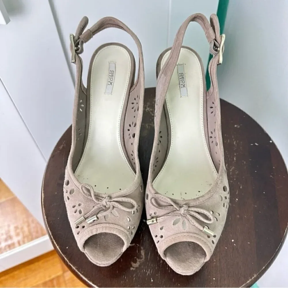 Geox Respira Wedge Heels Size 41 Eyelet Cutout Tan
